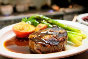 Learn & Play - Steak