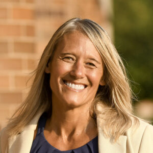 Terri Tchorzynski headshot