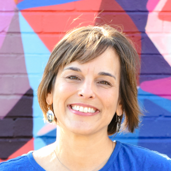 Alice Dolbow headshot