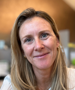 Sarah Bazemore, school counseling and behavioral health speaker, smiling in a professional headshot.